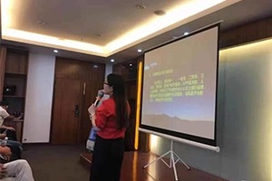 萬順叫車安全生產(chǎn)暨崗前培訓服務規(guī)范會議在深圳召開