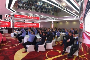 【全國(guó)交通安全日】萬(wàn)順叫車百場(chǎng)出行安全大講堂武漢站正式召開(kāi)