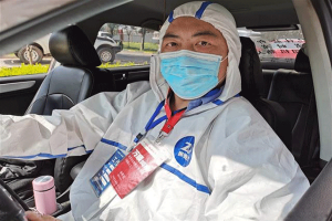 撒播愛(ài)心傳遞溫暖 萬(wàn)順叫車志愿者奔波戰(zhàn)“疫”一線